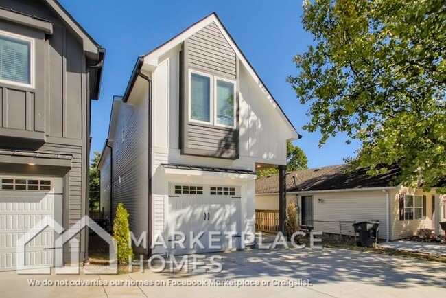 Photo - 1113 Leland Ave