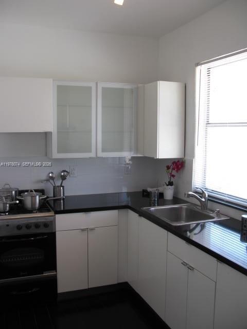 Photo - 900 Jefferson Ave Unit 4