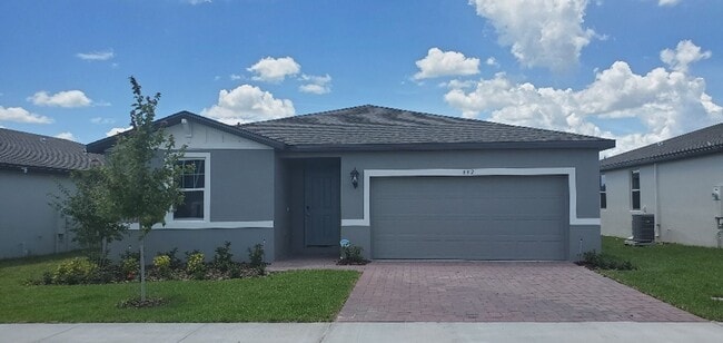 Like NEW!!! 4-Bedroom, 2.-Bathroom in Luce... - Like NEW!!! 4-Bedroom, 2.-Bathroom in Luce... Casa