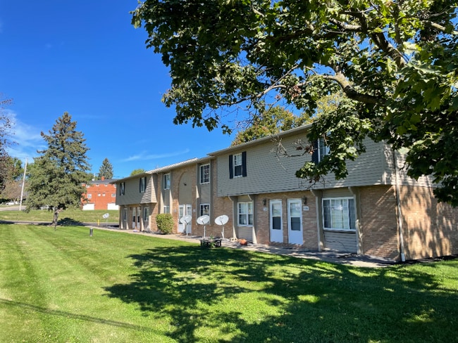 Building Photo - 4640 Applegrove St NW