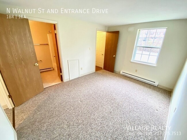 Photo - 320 N Walnut St