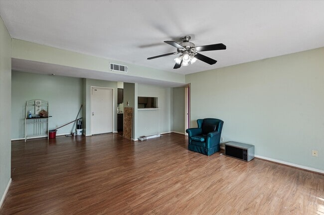 Photo - 8517 Hearth Dr Unit 36