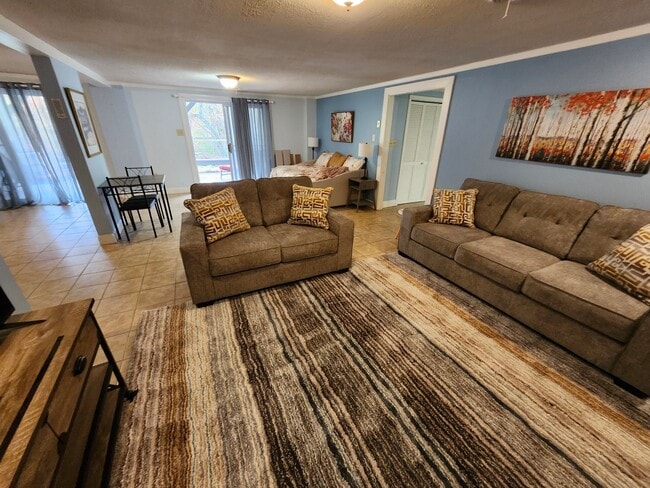 Photo - 5 St Andrews Rd Unit Basement Apartment