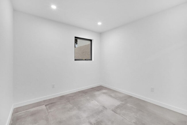 Photo - 2460 SW 58th Manor