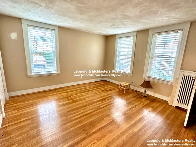 Building Photo - 6 Thorndike Ter Unit 1