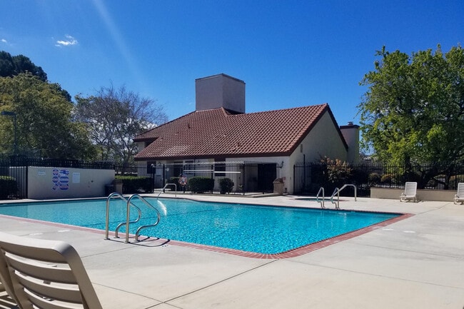 Photo - 1748 Sinaloa Rd