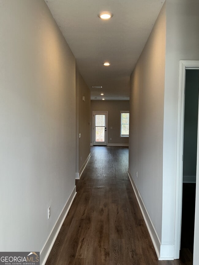 Photo - 1005 Autumns Wood Cir E