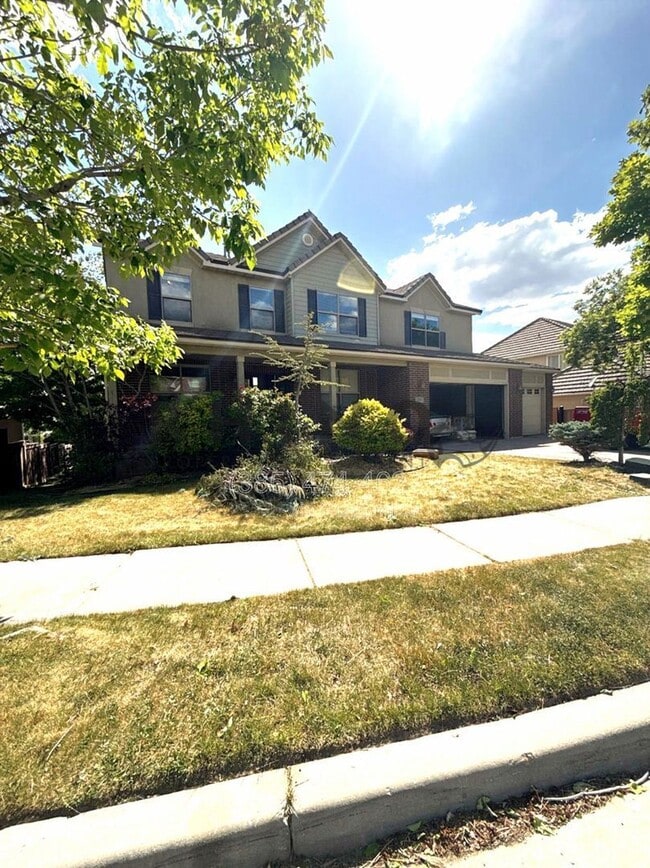 Building Photo - 2251 Pebblestone Ln W Unit 1