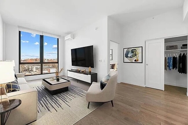 Building Photo - 91- 9 Roosevelt Ave Rental