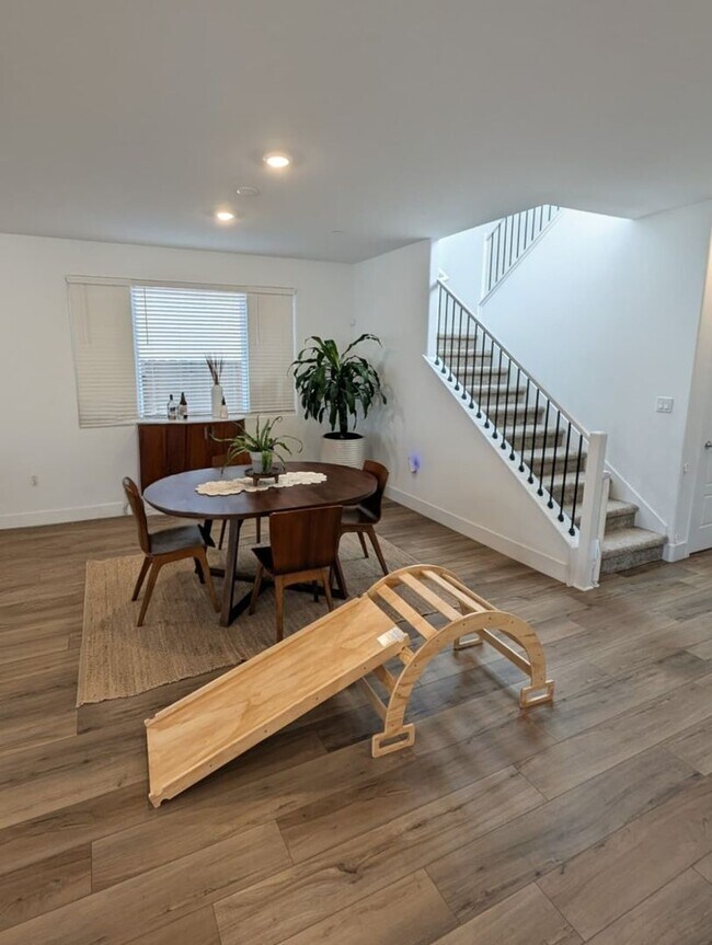 Photo - Beautiful and Spacious 4BR 3BA Home in Roseville