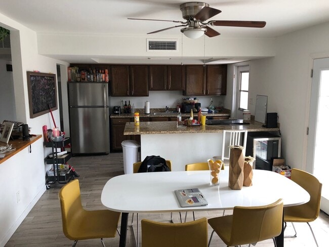 Photo - Spacious 4-Bedroom Home Steps from ASU