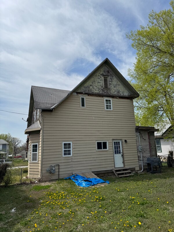 Photo - 116 S 1st St