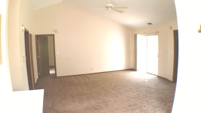 Photo - 1934 Heron Ave