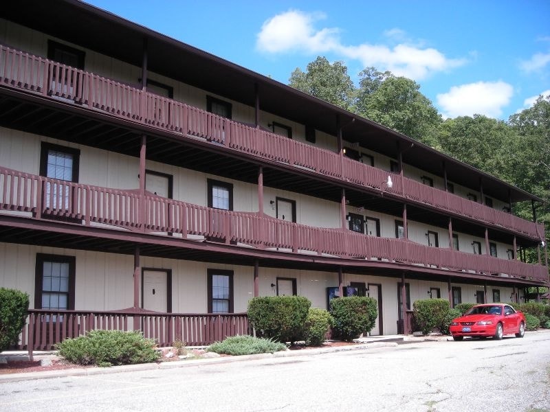 Lockwood Garden Apartments - Lockwood Garden Apartments