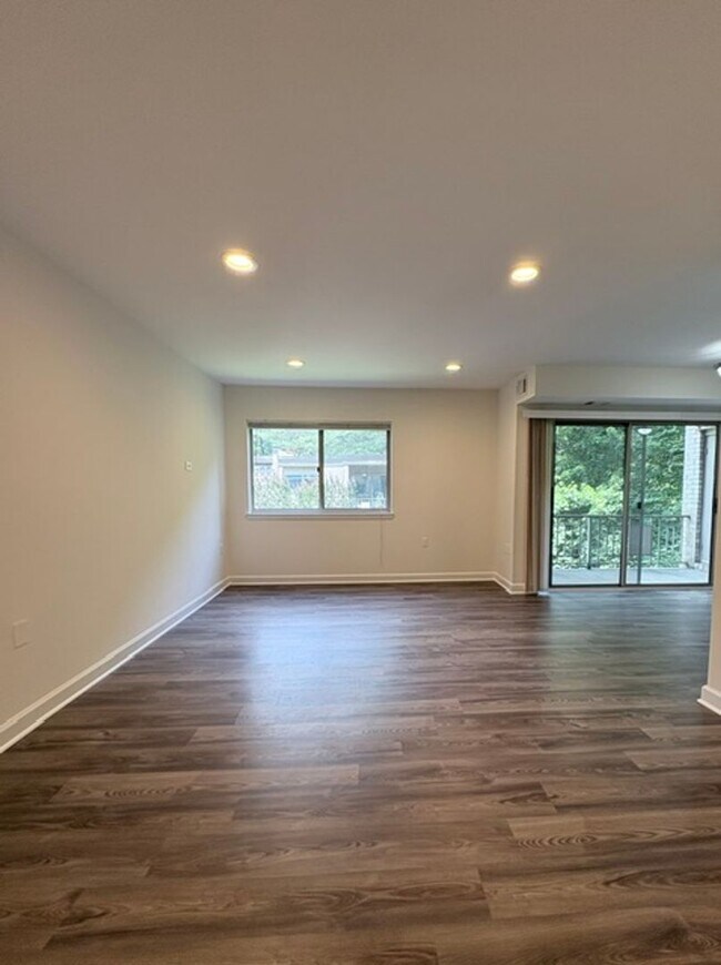 Photo - 12403 Braxfield Ct