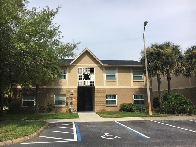 Building Photo - 9950 Turf Way Unit 02 Rental