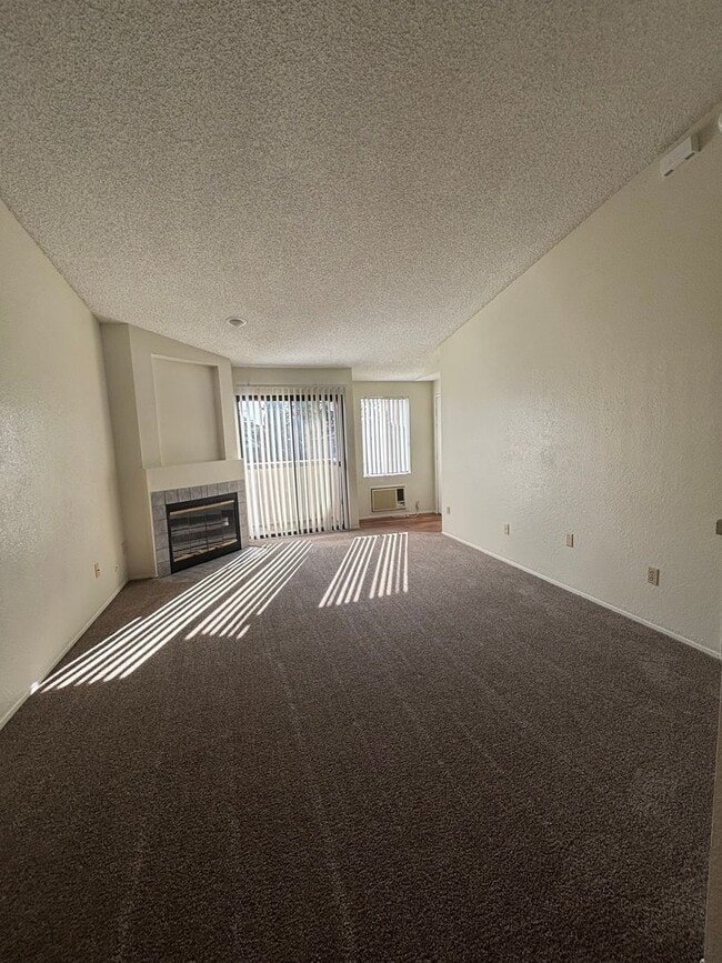 Fallbrook Hills Apartments