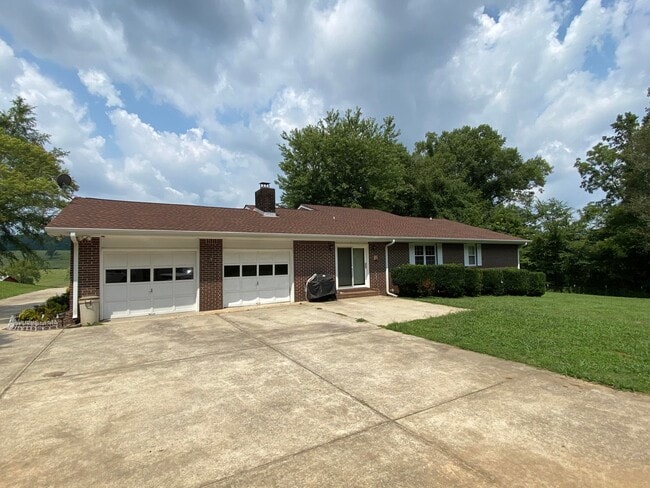 Photo - 5340 Cherokee Valley Rd