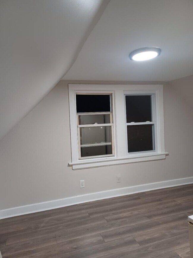 Photo - 12 Grain St Unit 3