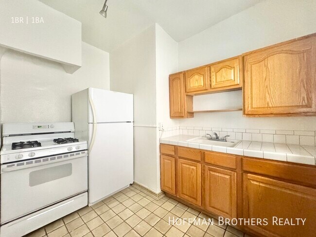 532 S Coronado St Los Angeles, CA 90057 - 532 S Coronado St Los Angeles, CA 90057 Condo Unit 101