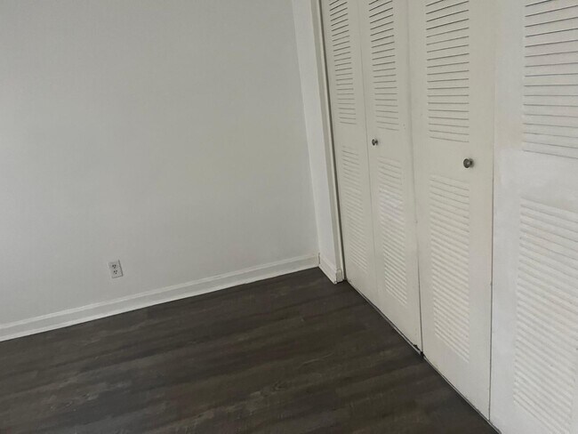 Photo - 3550 NW 8th Ave Unidad 507