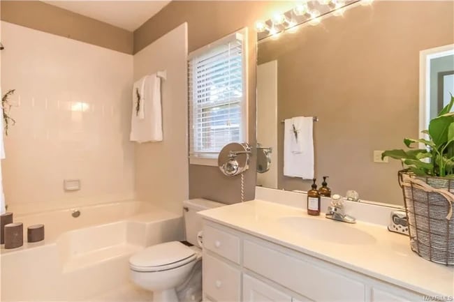 Photo - 2255 Vaughn Ln