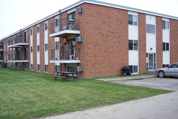 Photo - Valley West 2