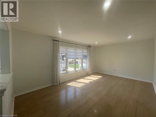 Photo - 45 Endfield Ave