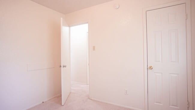 Photo - 2/1 Apartment in East Austin