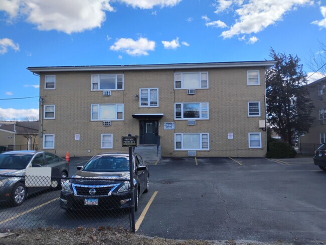 Photo - 9110-9131 31st St Unit 6