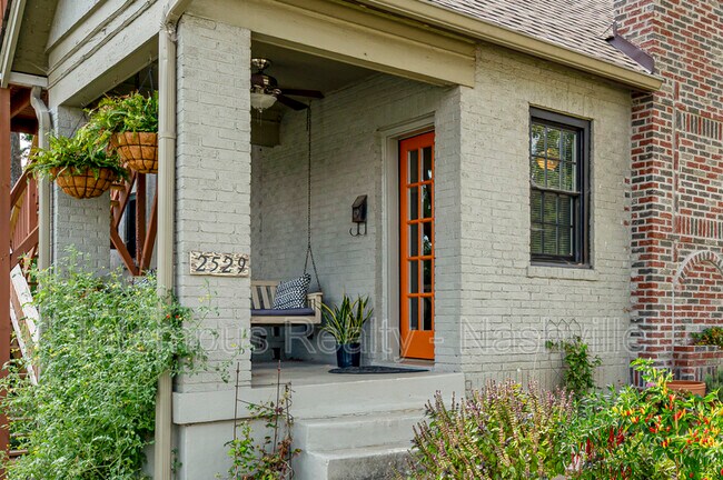 2529 Ashwood Ave Unidad A