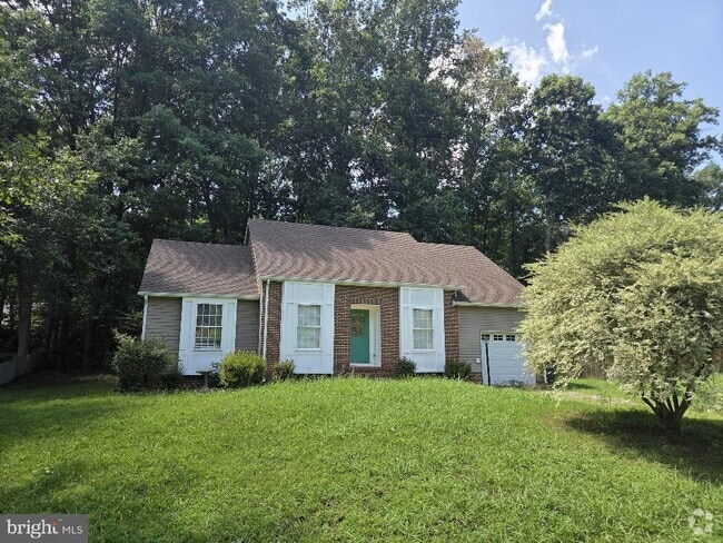 Building Photo - 10620 Cobblestone Dr Rental