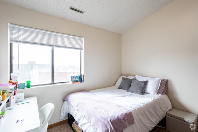 3BR, 2BA - 884SF - Third Bedroom