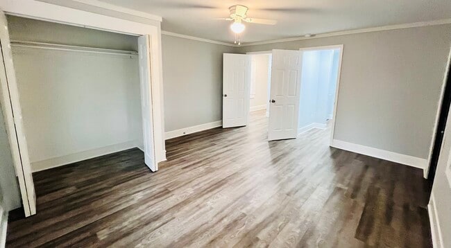 Photo - 220 Summey St