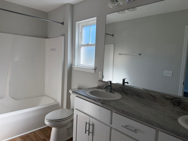 Photo - 2613 Katie Marie Ln