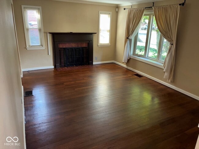 Photo - 5845 Brouse Ave