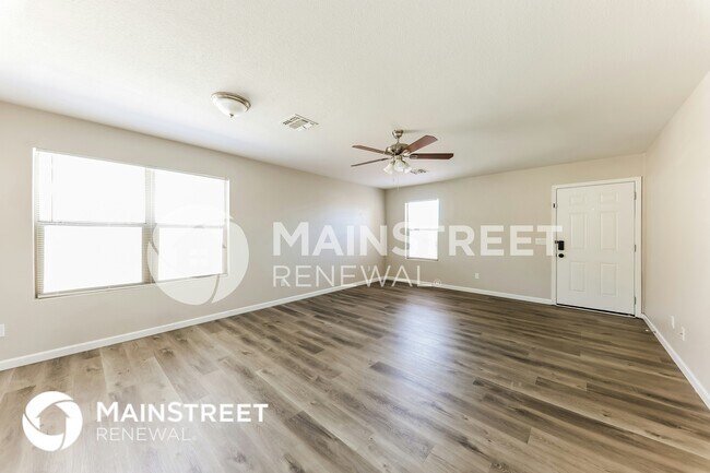 Photo - 12804 N B St