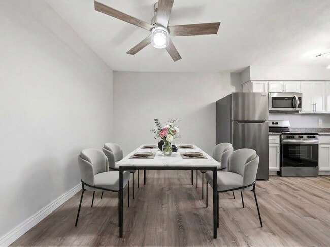 Photo - 127 S Outpost Rd Unit Outpost