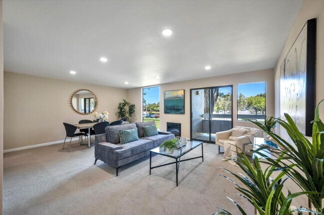 1170 Foster City Blvd