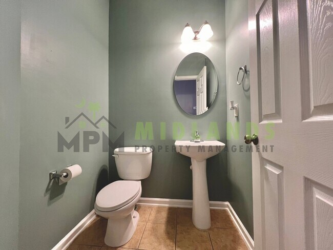 Photo - 248 Merchants Dr