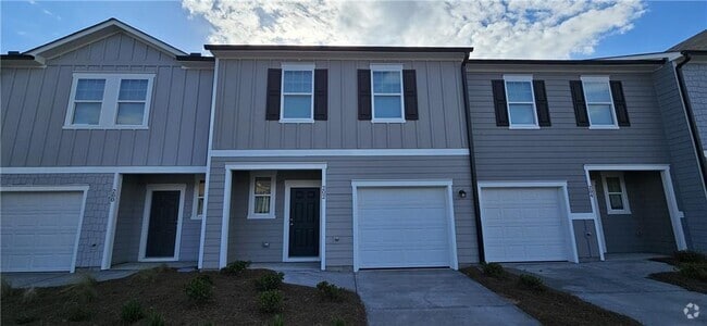 Building Photo - 202 Gillis Wy Rental