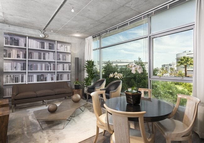 Met Lofts