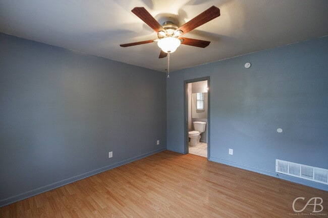 Photo - For lease Apartment