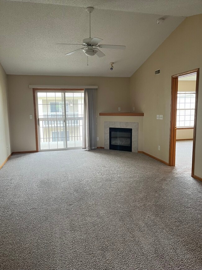 Photo - 90 Cherry Ct