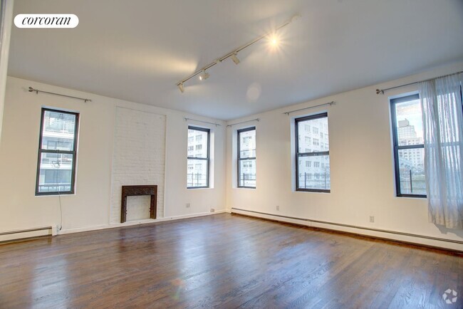 Building Photo - 168 E 66th St Rental