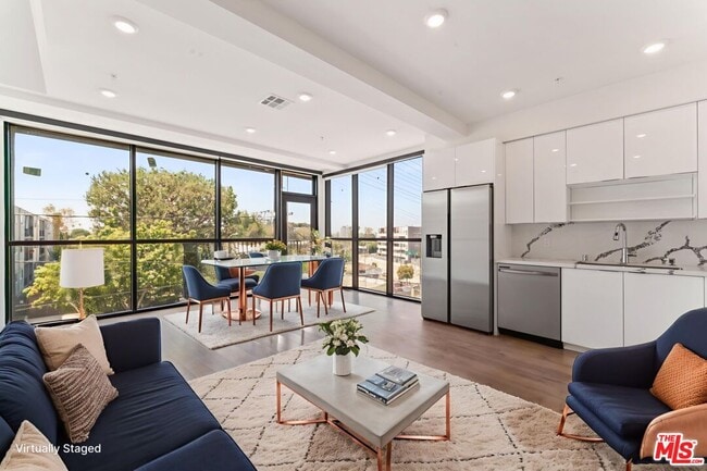 Photo - 3105 Bellevue Ave Unit 301