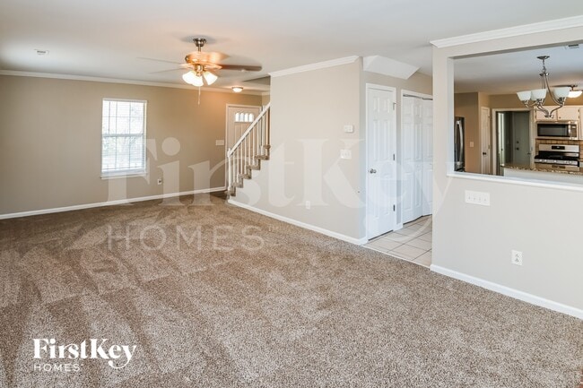 Photo - 2101 Killarney Pl