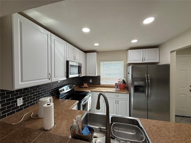 Photo - 10053 Lake Oak Cir