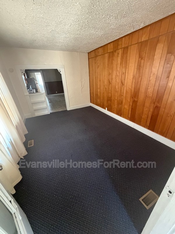 Photo - 1008 Allens Ln