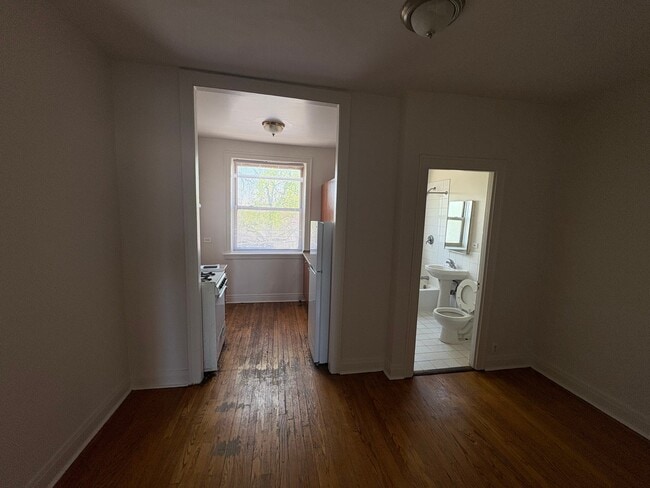 822 S Austin Blvd Unit 2m